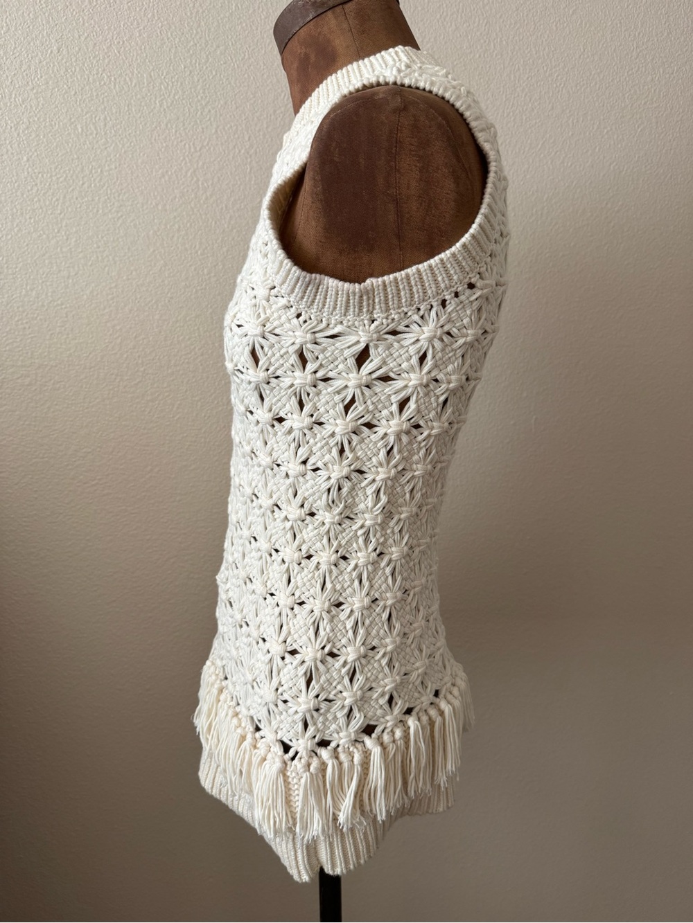 Theory Crochet Fringe Sleeveless Tank Top - White - Picture 3 of 7